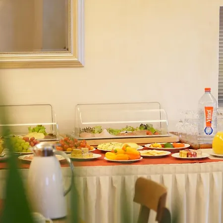 Refrather Hof 3* Бергиш-Гладбах