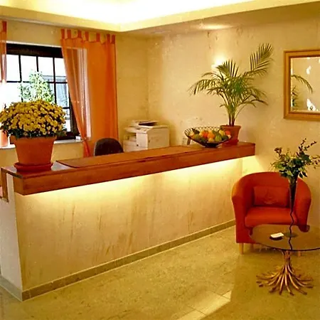 Refrather Hof 3*