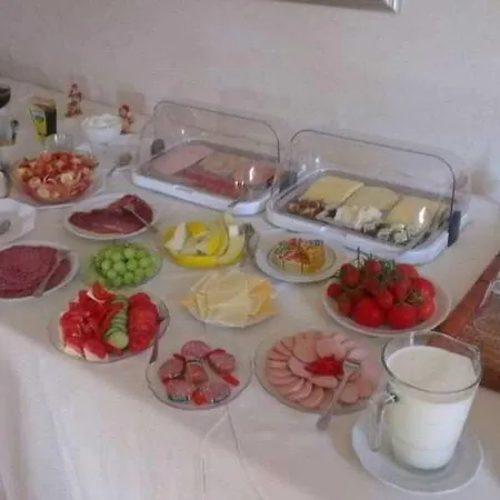 Refrather Hof 베르기슈글라트바흐