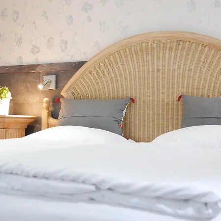 호텔 Refrather Hof 3*