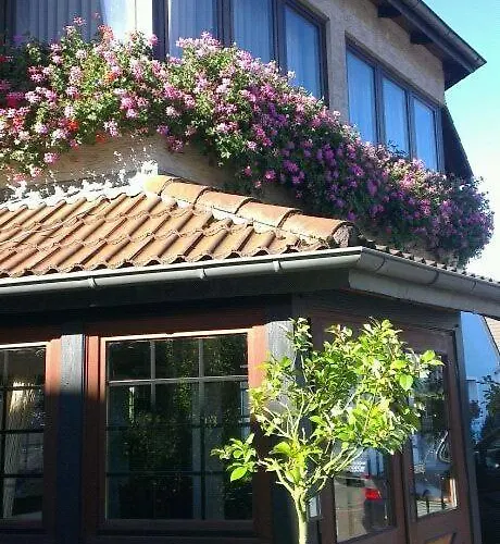 Hotell Refrather Hof 3*