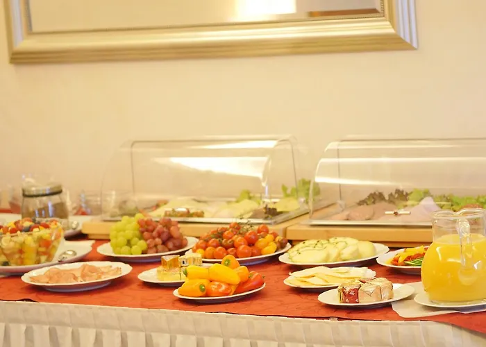 Hotell Refrather Hof 3*